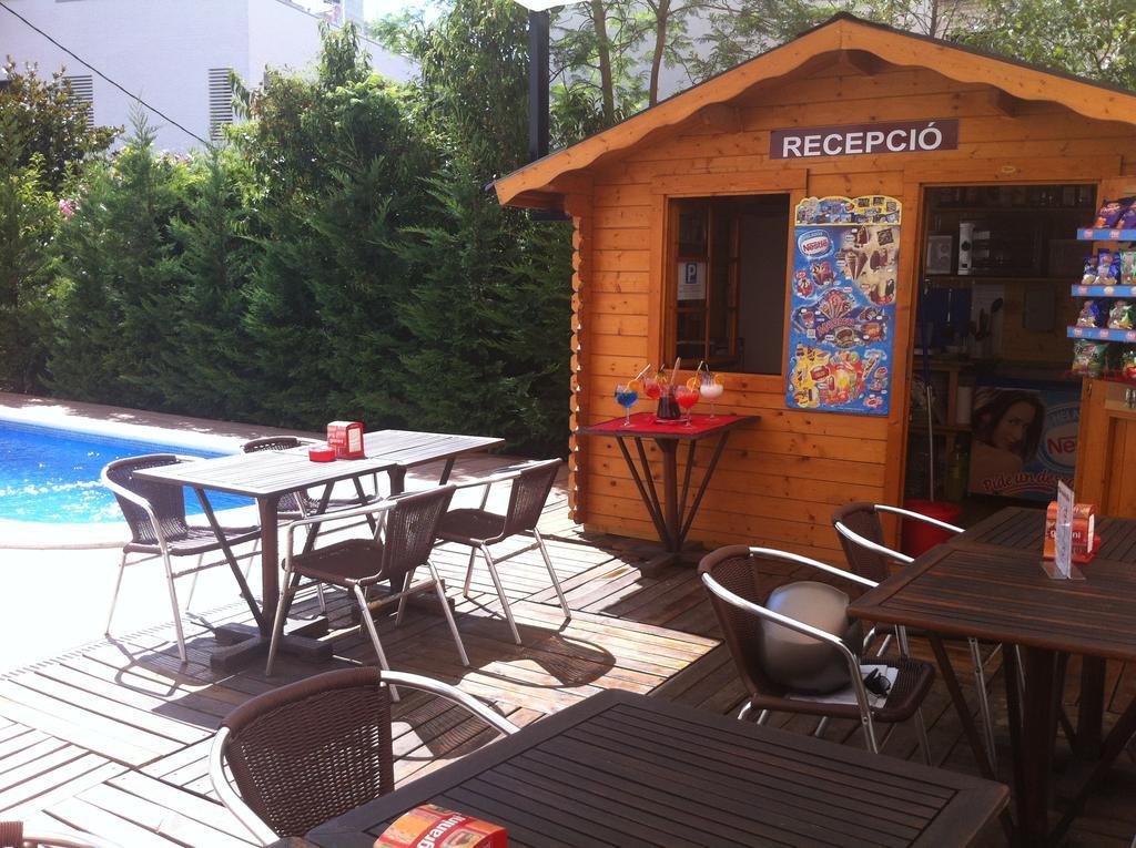 Apartamentos Ar Caribe Lloret de Mar Eksteriør billede